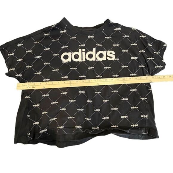 Adidas Core Logo Linear Women's Graphic Tee Short Fit Size Large Black - Picture 6 of 8